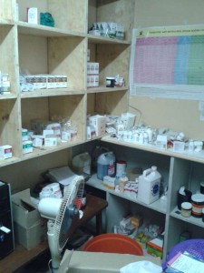 hinter dem Tresen...