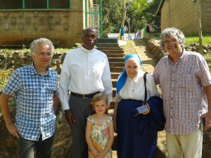 Sr. Theresa, Bischof Norman und unsere Besucher