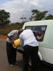 Erste Hilfe von Mutuku